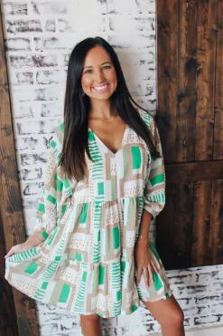 Abstract Green Printed Dress<Allie Lynn's Boutique Shop