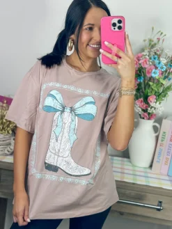 Cowboy Boots Bow Ribbon Vintage Graphic Tee<Allie Lynn's Boutique Fashion