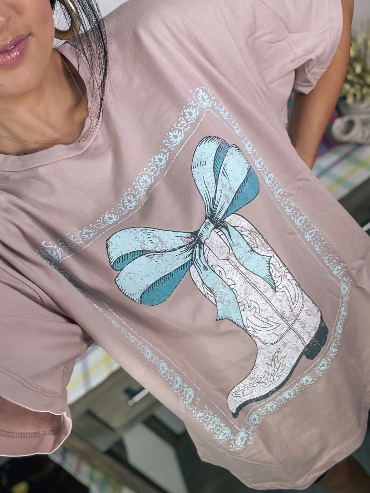 Cowboy Boots Bow Ribbon Vintage Graphic Tee<Allie Lynn's Boutique Fashion