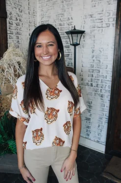 Easy Tiger Cuff Sleeve Top<Allie Lynn's Boutique Sale