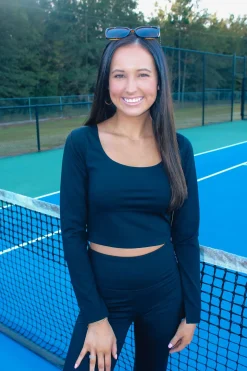 Fitted Silhouette Long Sleeve Top "Black"<Allie Lynn's Boutique Best