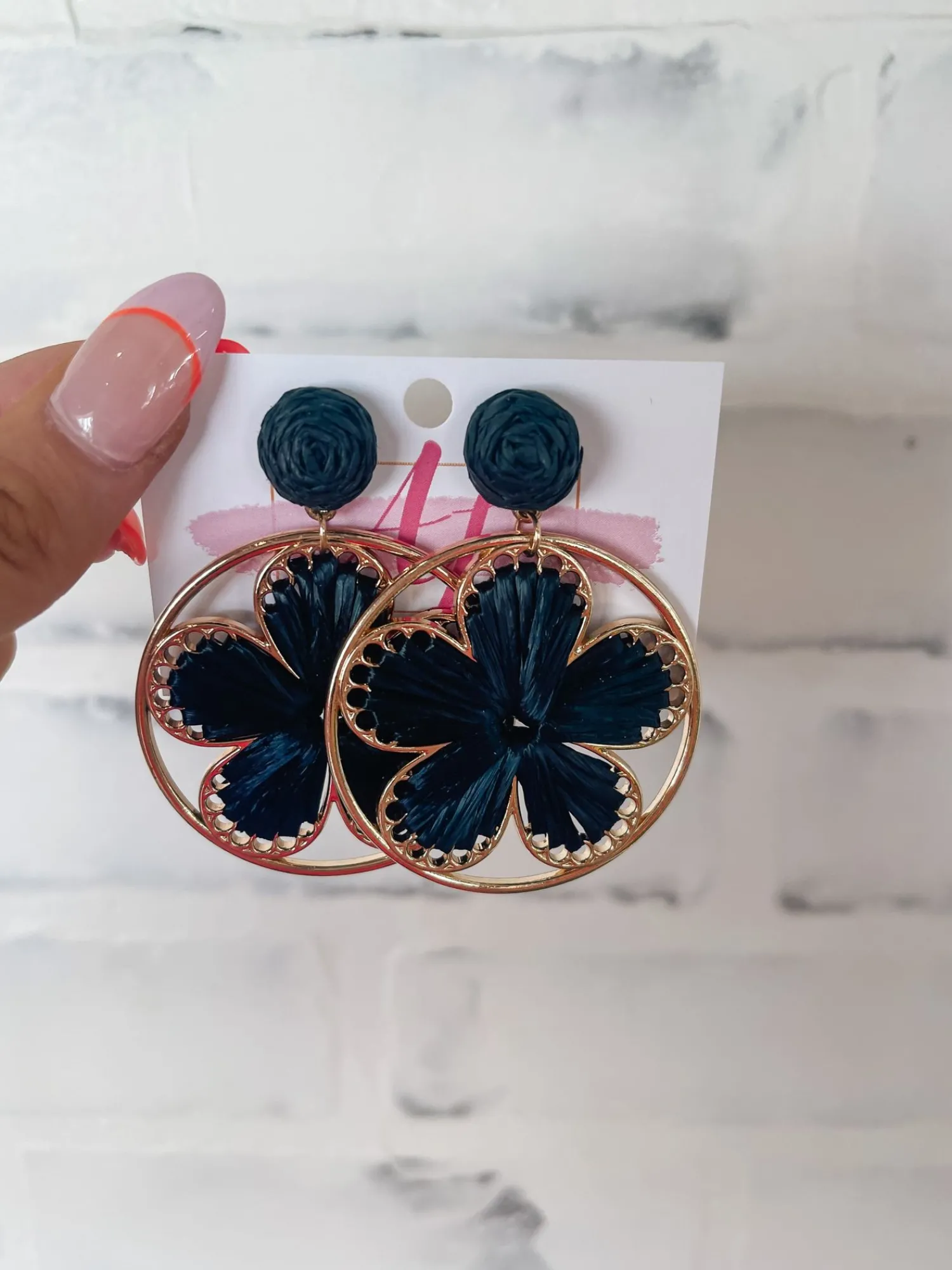 Flower Earrings "Black"<Allie Lynn's Boutique Cheap