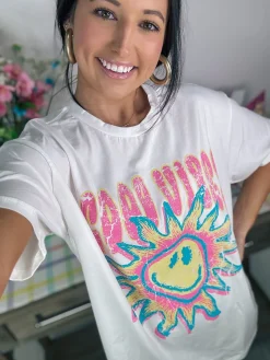 Good Vibes Sunshine Graphic Tee "Ivory"<Allie Lynn's Boutique New