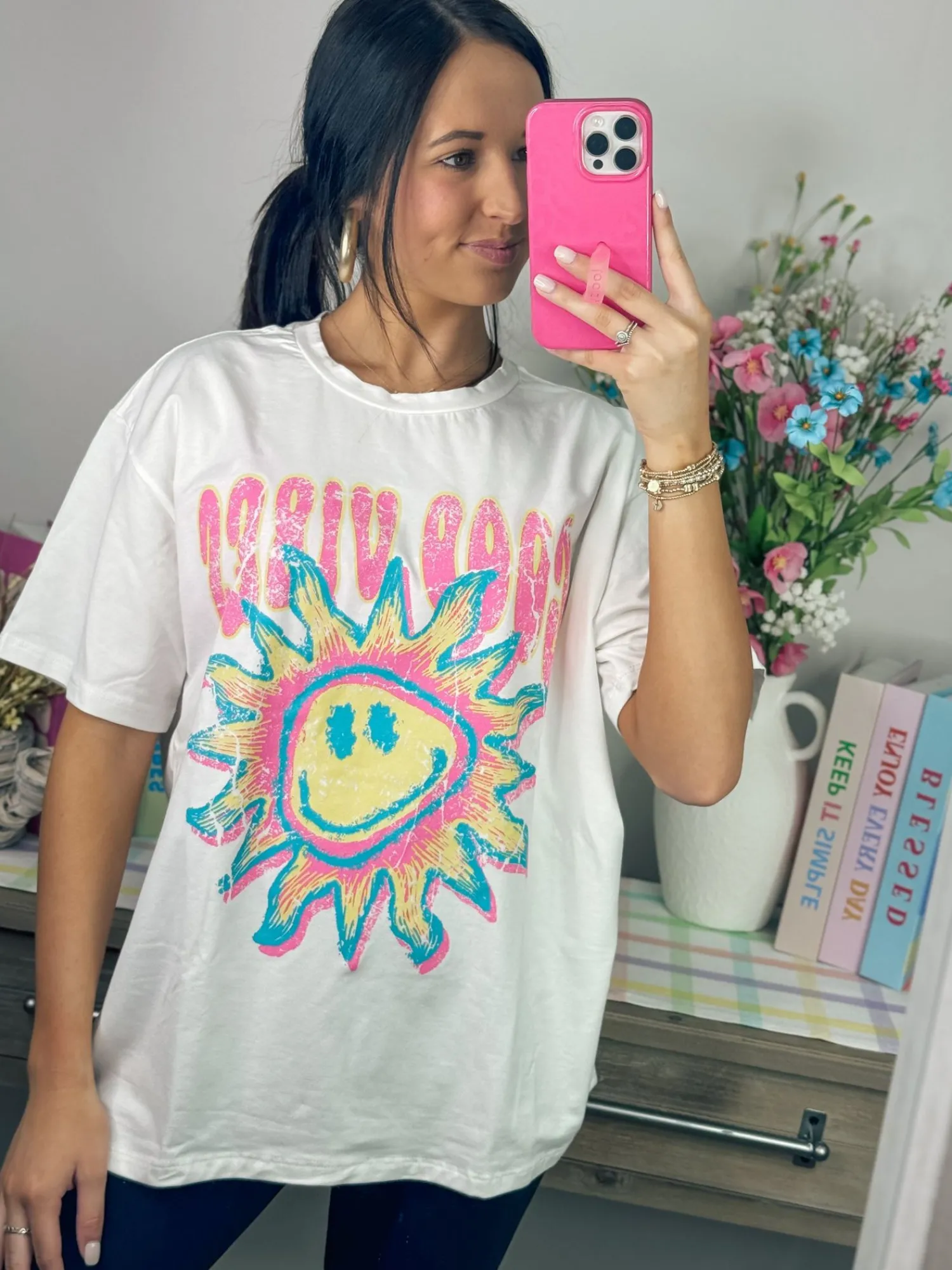Good Vibes Sunshine Graphic Tee "Ivory"<Allie Lynn's Boutique New