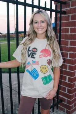 Love Football Season Overiszed Graphic Tee<Allie Lynn's Boutique Sale